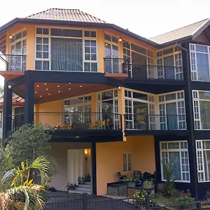 Roberosia - Gasthof Kandy